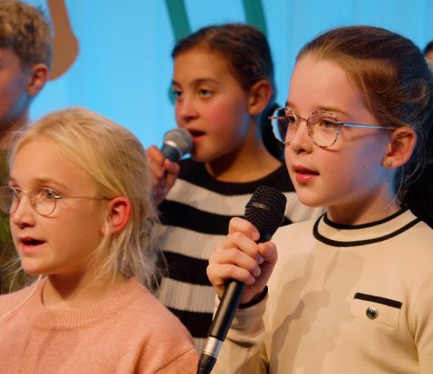 In een scheepje over zee